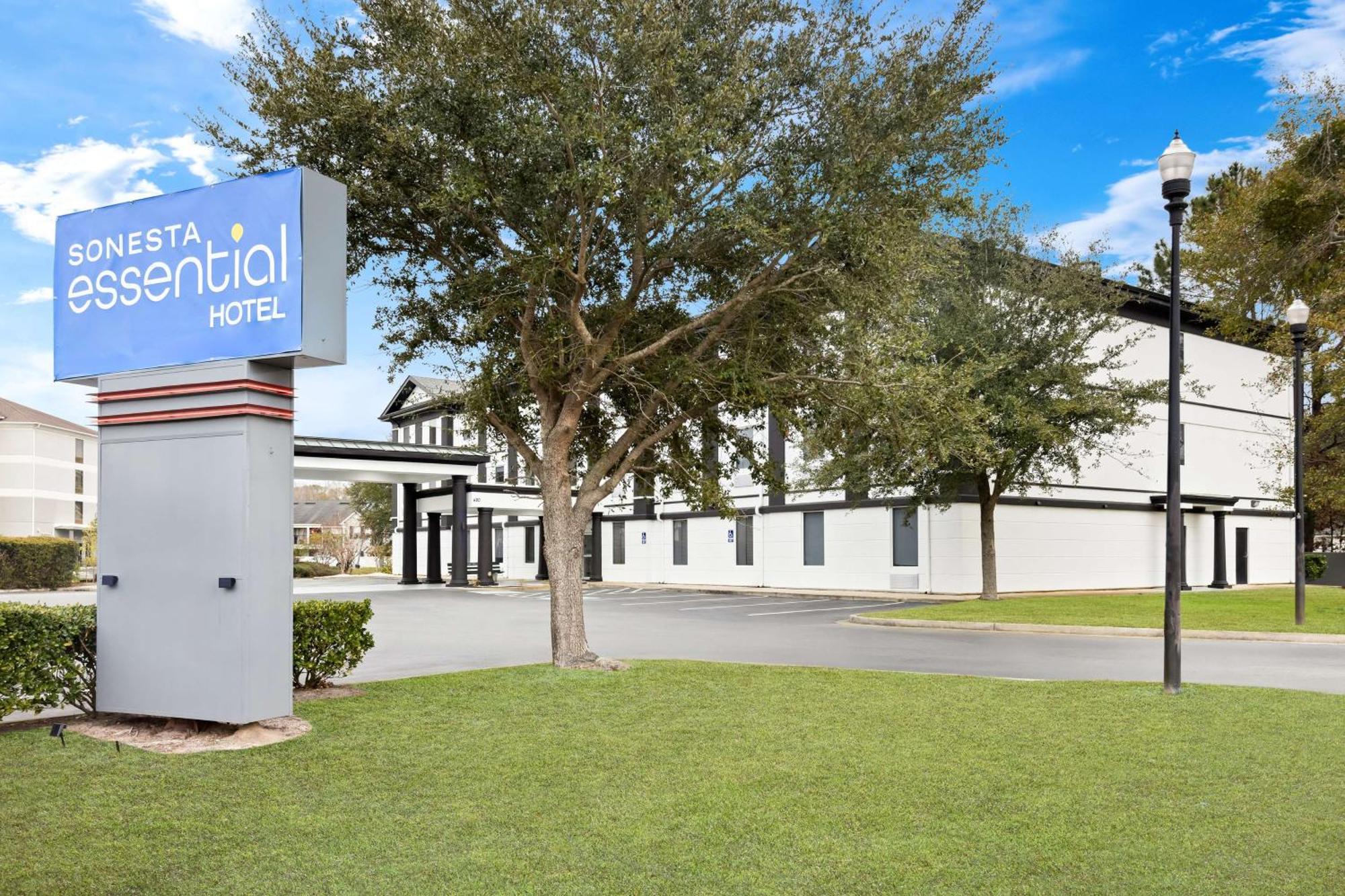 Sonesta Essential Savannah Exterior photo